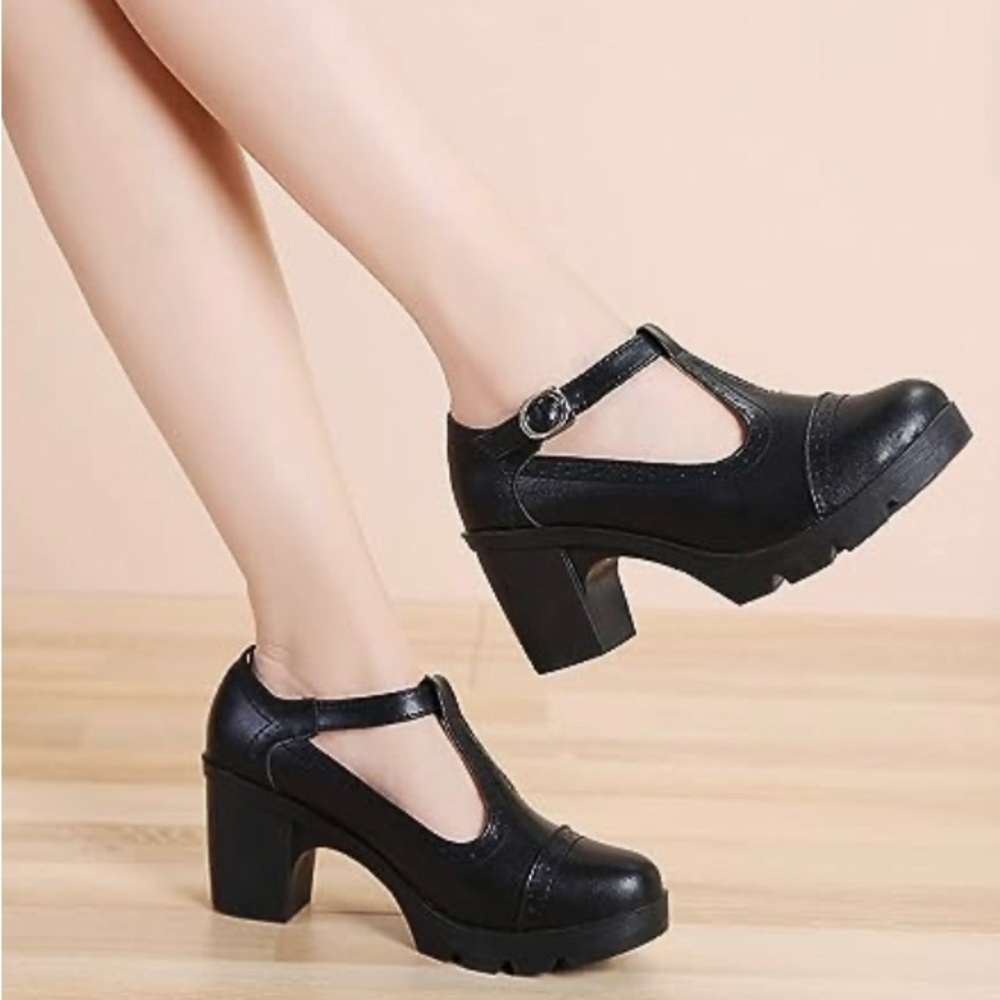 🔴SOLD🔴 100% Leather Mary Janes